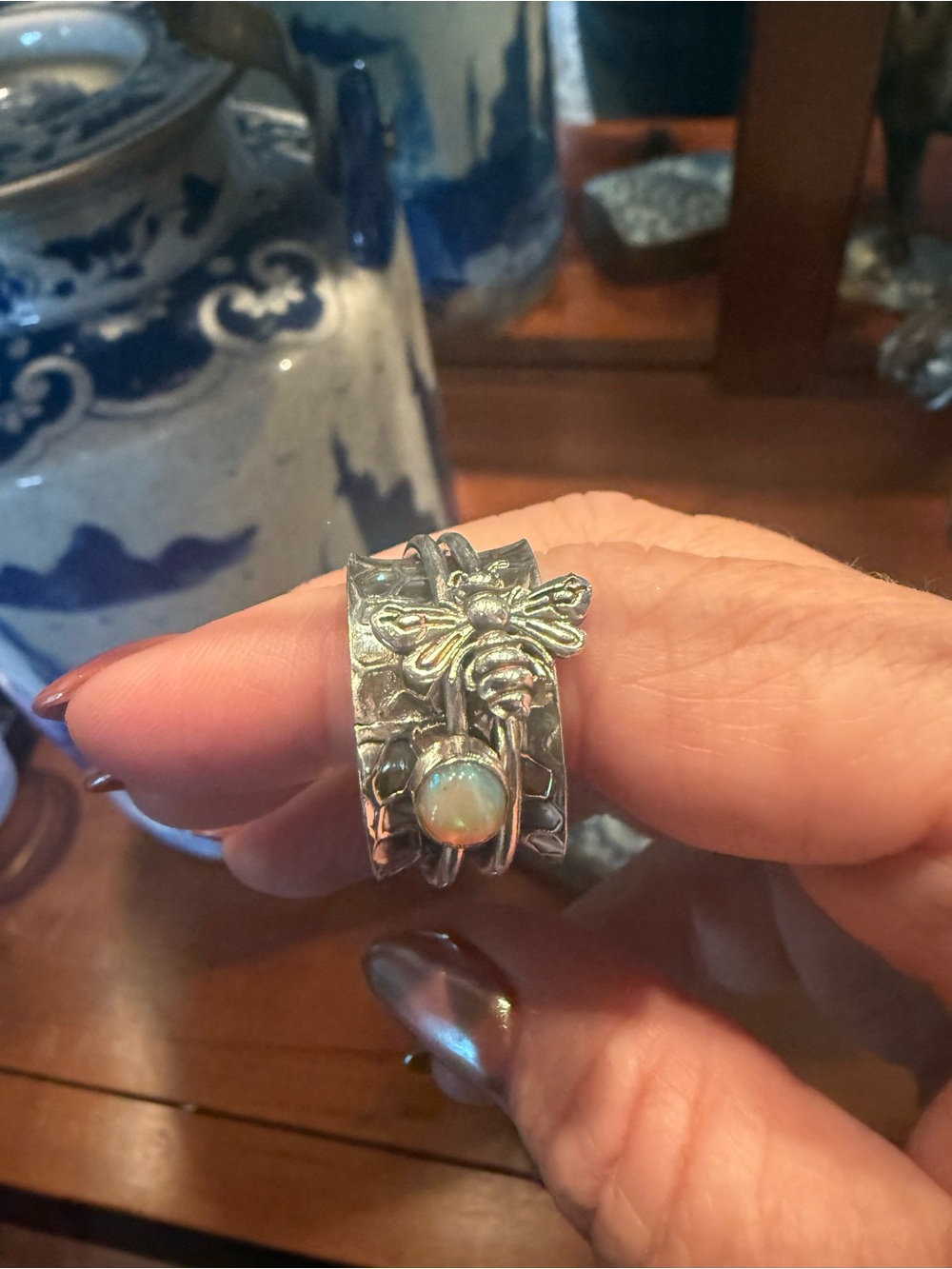 Sterling Bee Opal Accent Women's Fidget Ring - Sterling Silver Size 10 3/4